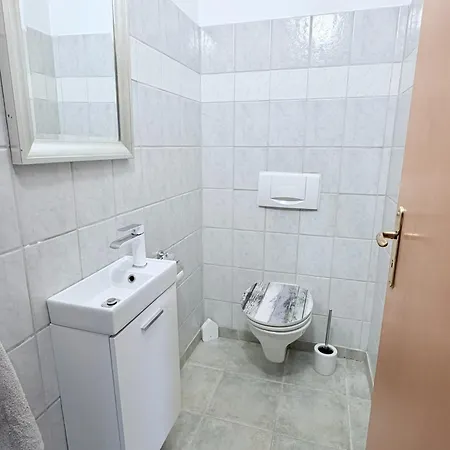 Apartman Urlaub In Kaernten - Haus Gostenig *
